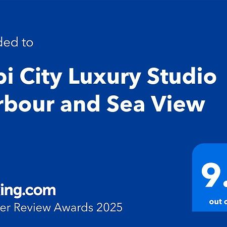 Orbi City Luxury Studio Harbour And Sea View บาทูมิ ภายนอก รูปภาพ